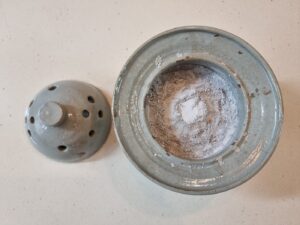 19세기 전라도지역 순백자투각 향로