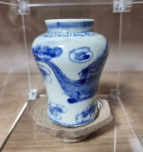 이도갤러리 관요사기 청화백자 봉충호